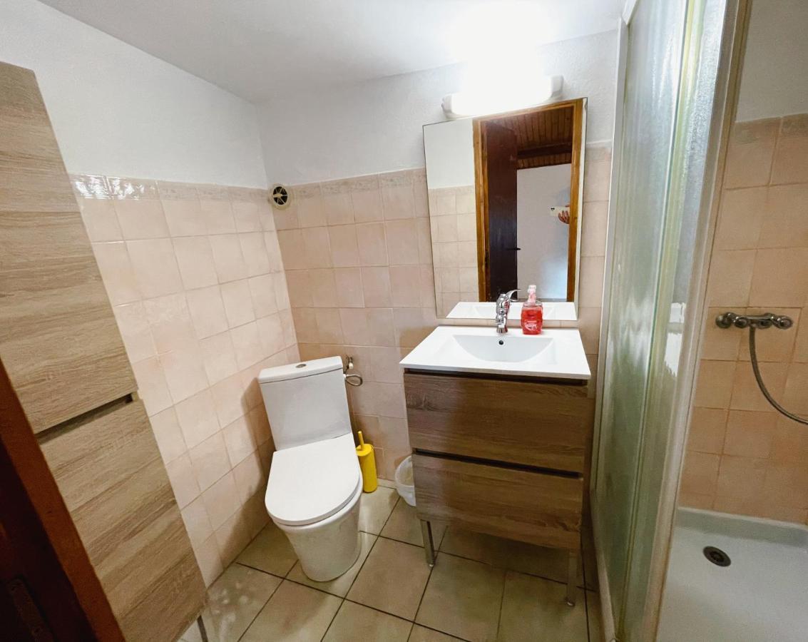 Gite Du Mas Champetre Saint-Privat-de-Champclos 外观 照片